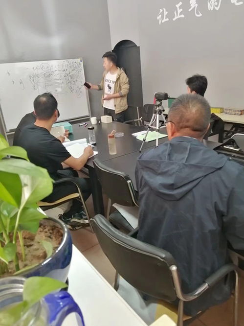 收獲九月，電池技術交流學習班開啟，共謀技術轉讓新篇章